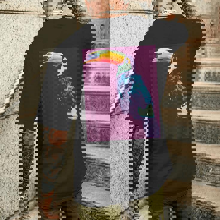 オニオオハシ 鳥 メンズTシャツ バックプリント 彼への贈り物