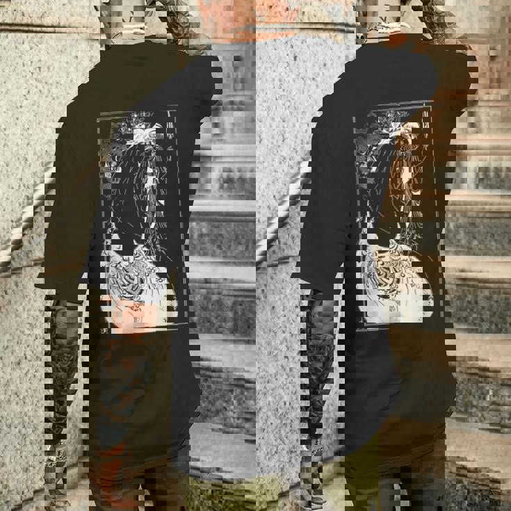 オーブリー・ビアズリーのピーコックスカート1893 メンズTシャツ バックプリント 彼への贈り物