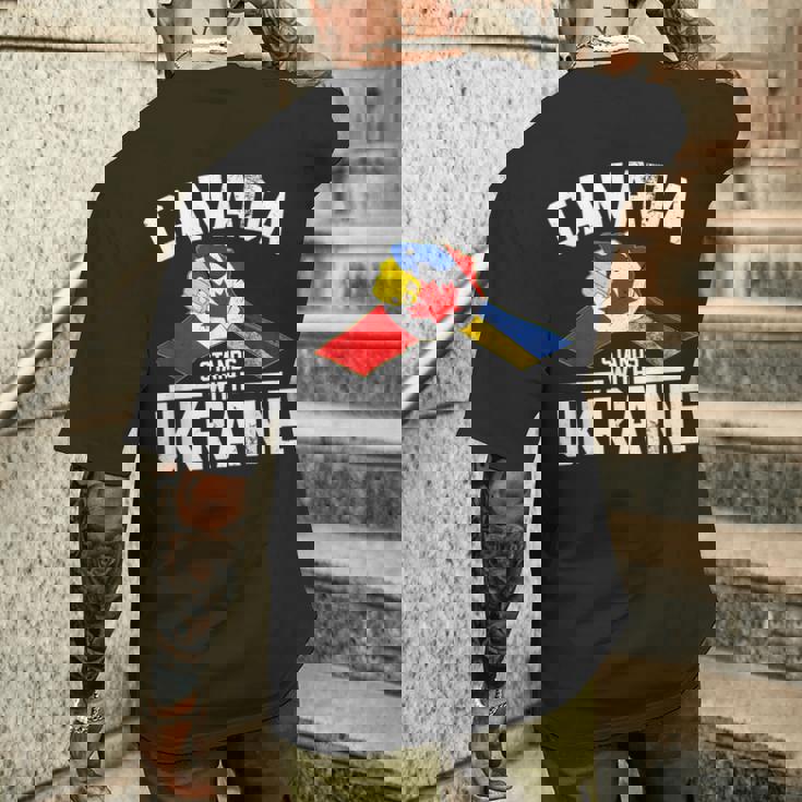 カナダはウクライナのウクライナのカナダの旗のtシャツで立ちます メンズTシャツ バックプリント 彼への贈り物