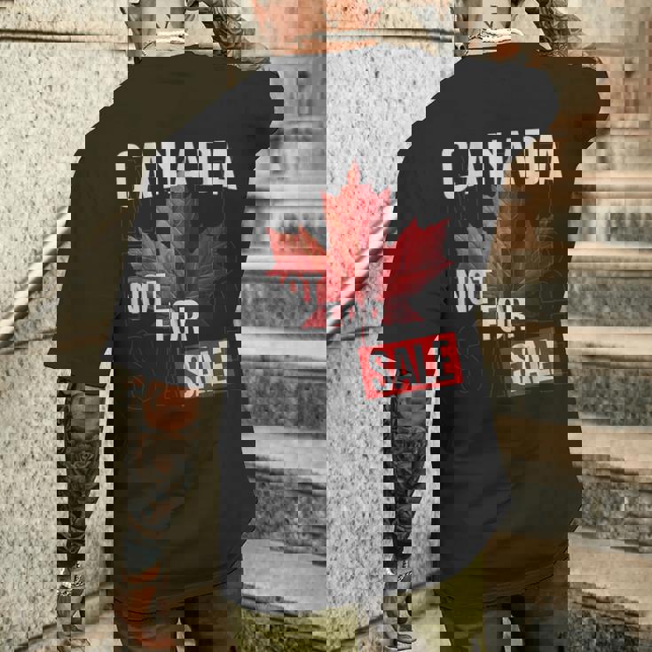 カナダはメープルリーフの愛国的なシャツと一緒に販売されていません。 メンズTシャツ バックプリント 彼への贈り物