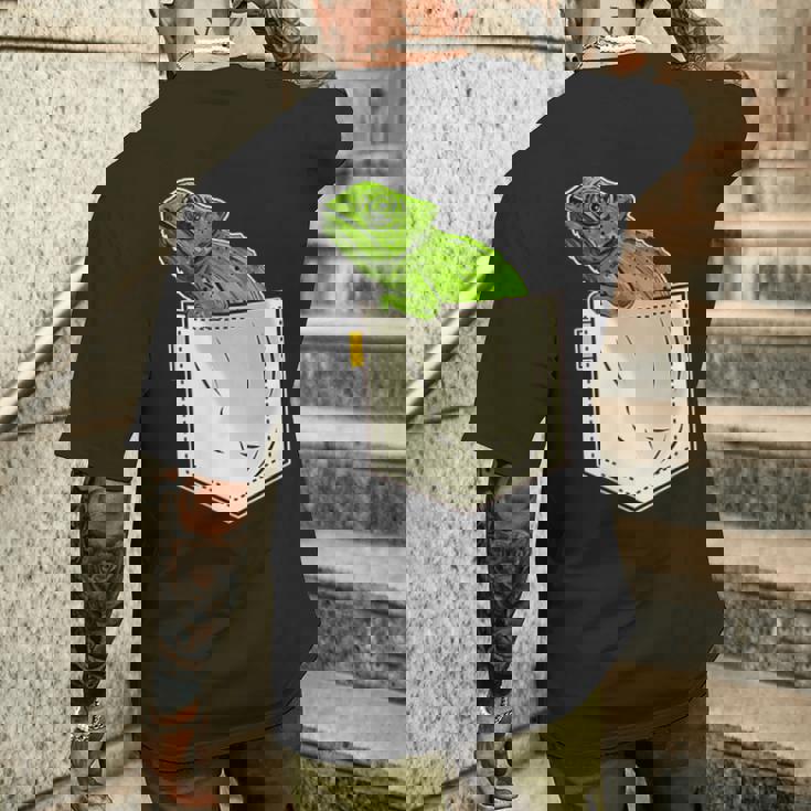 カメレオンポケットバッジ メンズTシャツ バックプリント 彼への贈り物