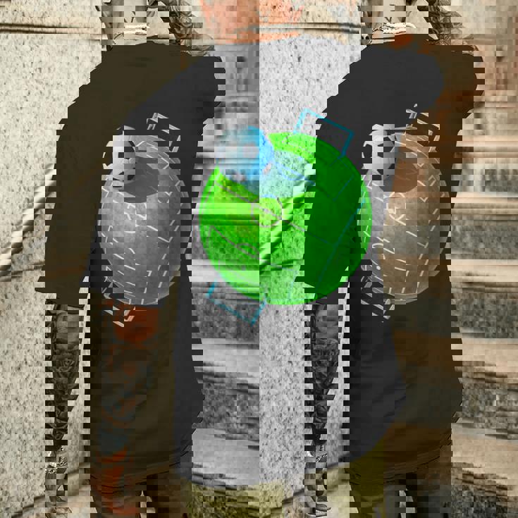 カーブ サッカーボール フィールドゴール サッカー選手 コーチ サッカーファン メンズTシャツ バックプリント 彼への贈り物