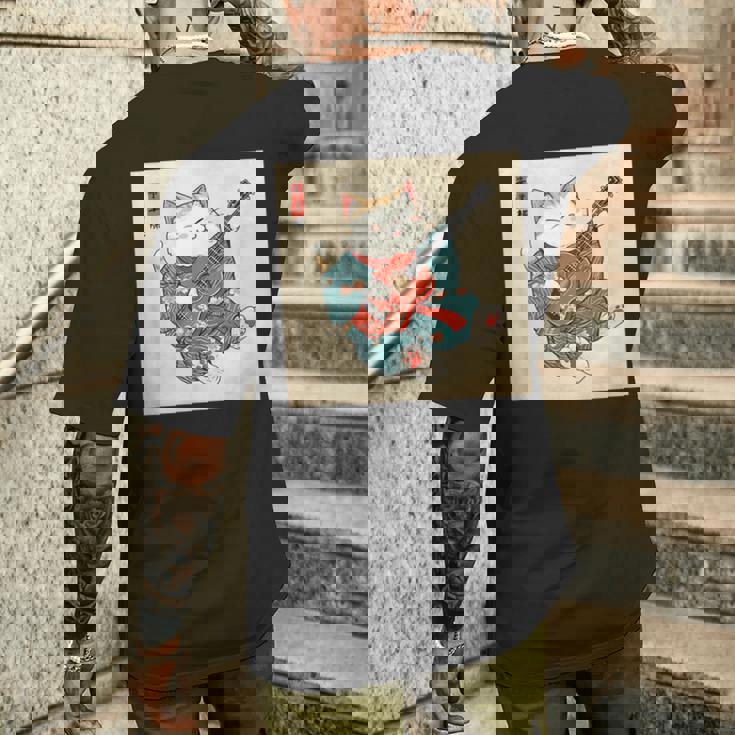 ギター奏でる猫 着物姿 ヴィンテージ 日本美術 面白い メンズTシャツ バックプリント 彼への贈り物