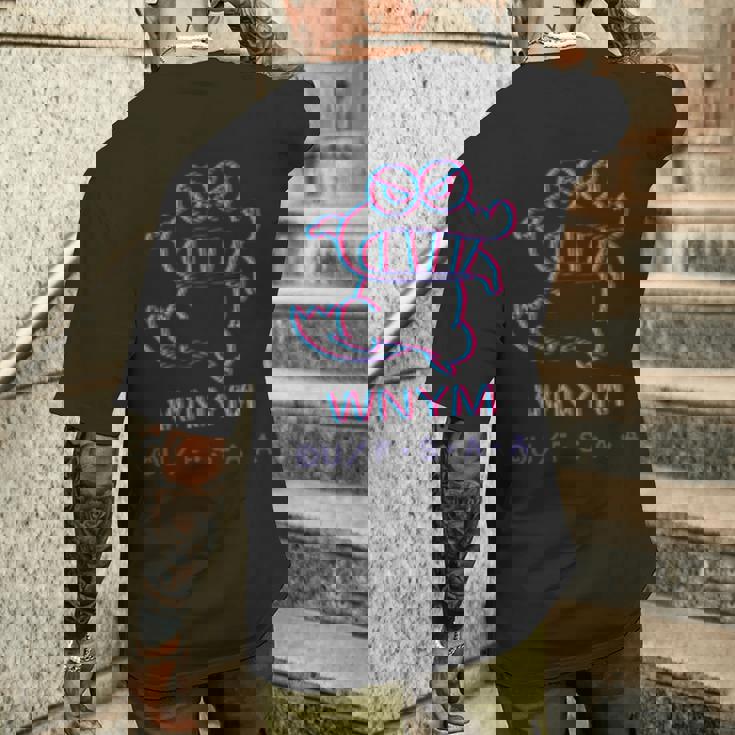 クレヨンしんちゃん ３D風ワニ山さんワンポイント メンズTシャツ バックプリント 彼への贈り物