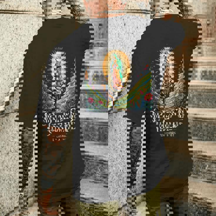 グアダルーペの聖母マリアカトリック メンズTシャツ バックプリント 彼への贈り物