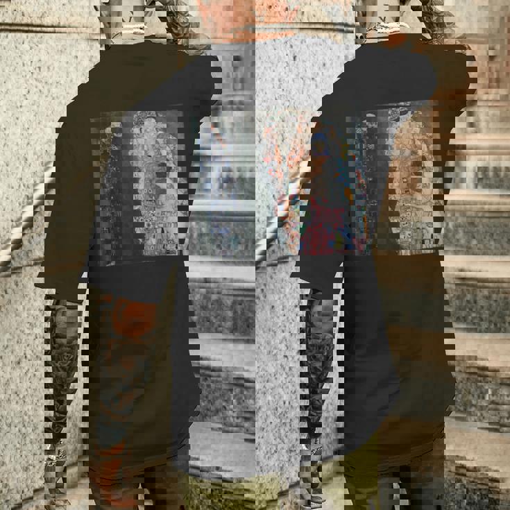 グスタフ・クリムトによる死と生1916 メンズTシャツ バックプリント 彼への贈り物