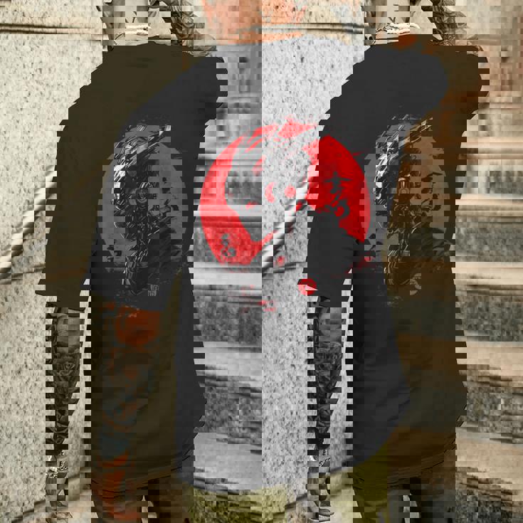 サイバーロボ サムライ メカヘルメット 日本アニメ アート メンズTシャツ バックプリント 彼への贈り物