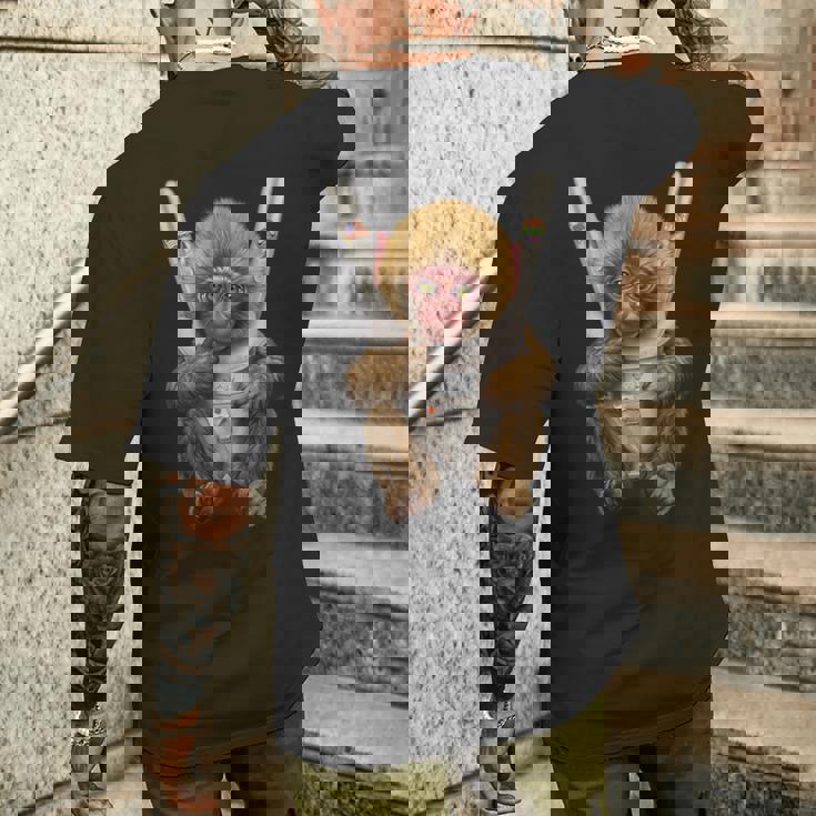 サル 猿 ニホンザル 抱っこ 抱っこ紐 メンズTシャツ バックプリント 彼への贈り物