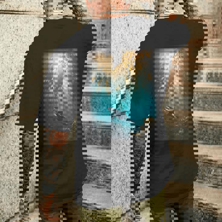 シャチが特徴的なシャチ。 メンズTシャツ バックプリント 彼への贈り物