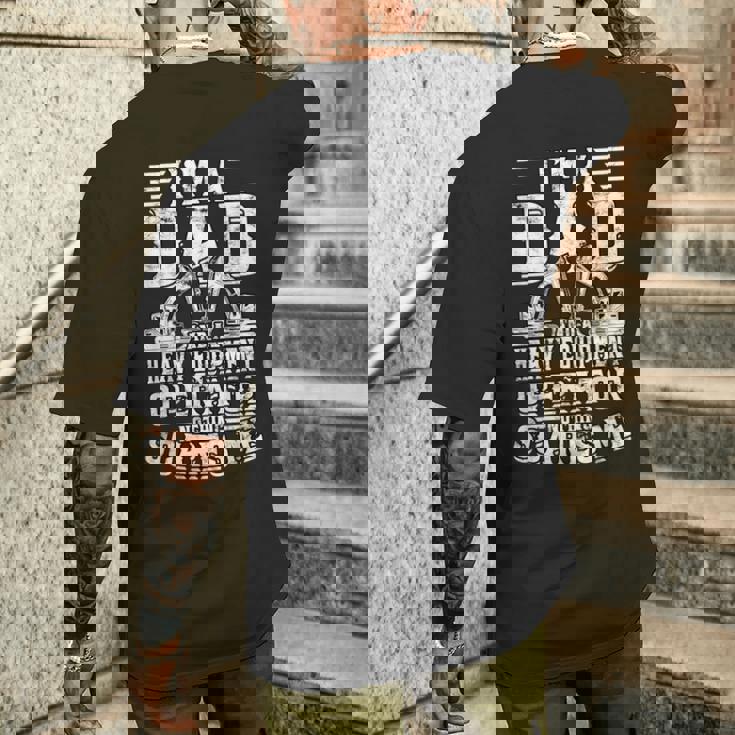 ショベルオペレーター 重機オペレーター メンズTシャツ バックプリント 彼への贈り物