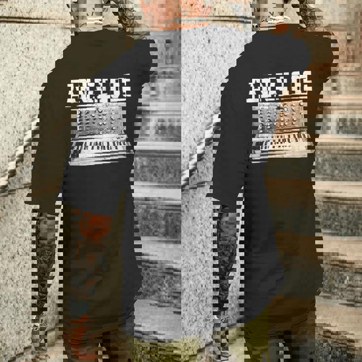 シンセサイザー キーボード シンセ ミュージシャン メンズTシャツ バックプリント 彼への贈り物