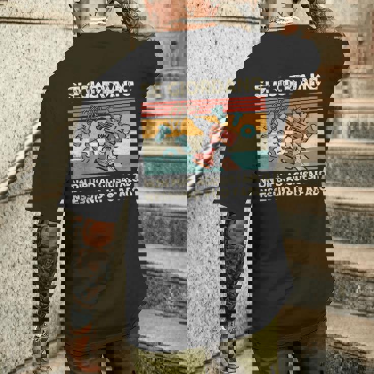 ジョルダーノが修正できない場合、誰もできないのです。 メンズTシャツ バックプリント 彼への贈り物