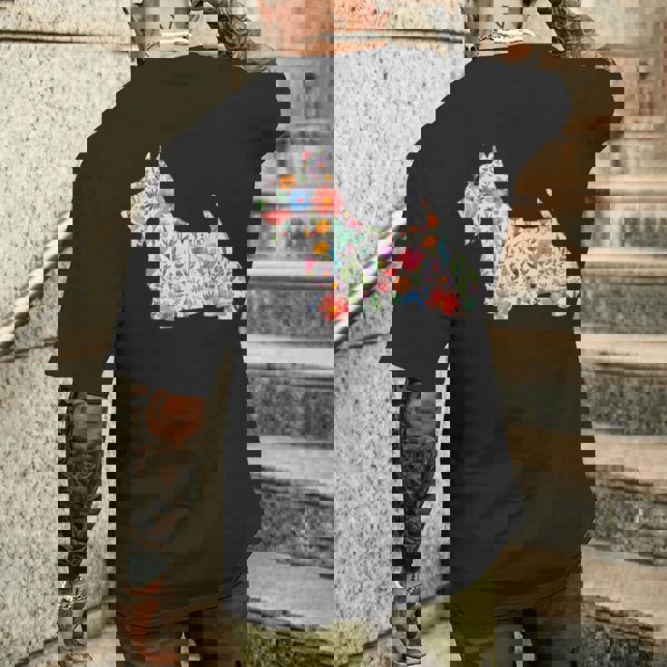 スコティッシュテリア水彩フラワーデザイン。 メンズTシャツ バックプリント 彼への贈り物