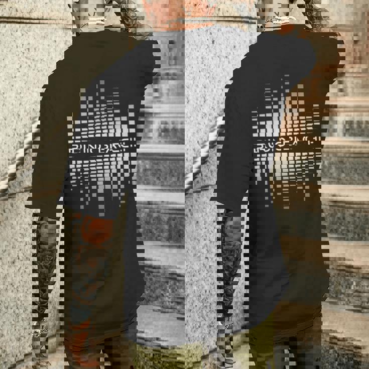 ストリートウェアシャツ黒と白のグラフィック美学 長袖tシャツ メンズTシャツ バックプリント 彼への贈り物