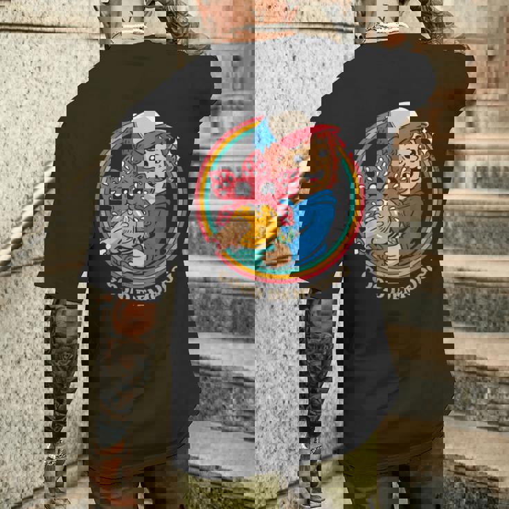 ストレンジャー・シングス ダスティン デモドグ ミーム 好奇心 コンパニオン 84 メンズTシャツ バックプリント 彼への贈り物