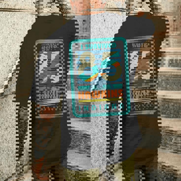 ストレンジャー・シングス ビンテージ デモゴルゴン ポスター ホーキンス インディアナ 85 メンズTシャツ バックプリント 彼への贈り物