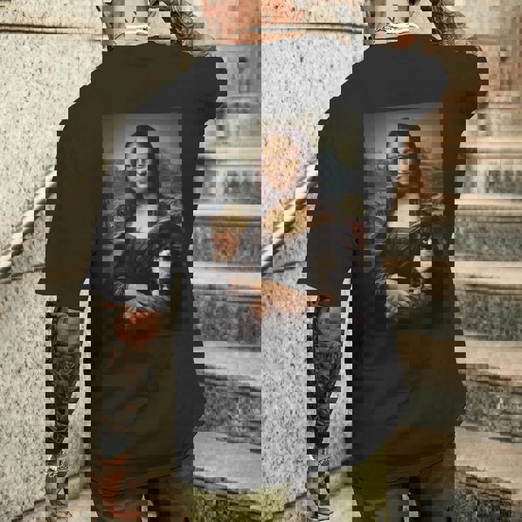 スノーシュー 猫 モナリザ 絵画 アート ママ お父さん メンズTシャツ バックプリント 彼への贈り物