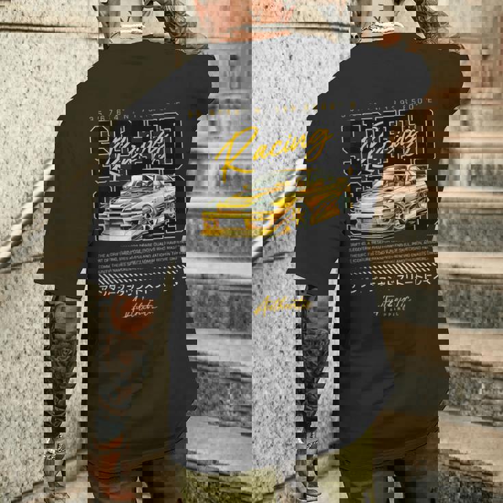 スピードレトロヴィンテージジャパニーズjdm東京ジャパンドリフトレースカー メンズTシャツ バックプリント 彼への贈り物