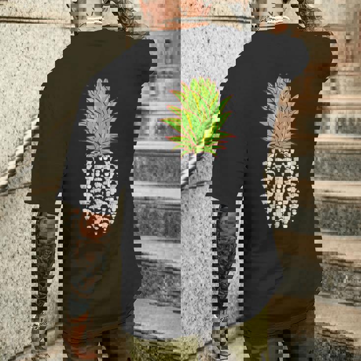 スポーツシャツ 面白いパイナップルデザイン ヴィンテージ バドミントン メンズTシャツ バックプリント 彼への贈り物