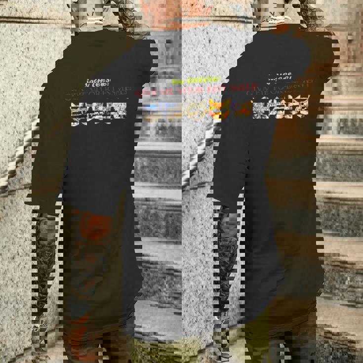 スマイル Smile 笑顔 笑う 猫 キャット Cat かわいい 面白い Cute 個性的 おしゃれ ねこ Rock メンズTシャツ バックプリント 彼への贈り物