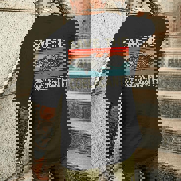 セーブ・ザ・シーラカンス。 メンズTシャツ バックプリント 彼への贈り物