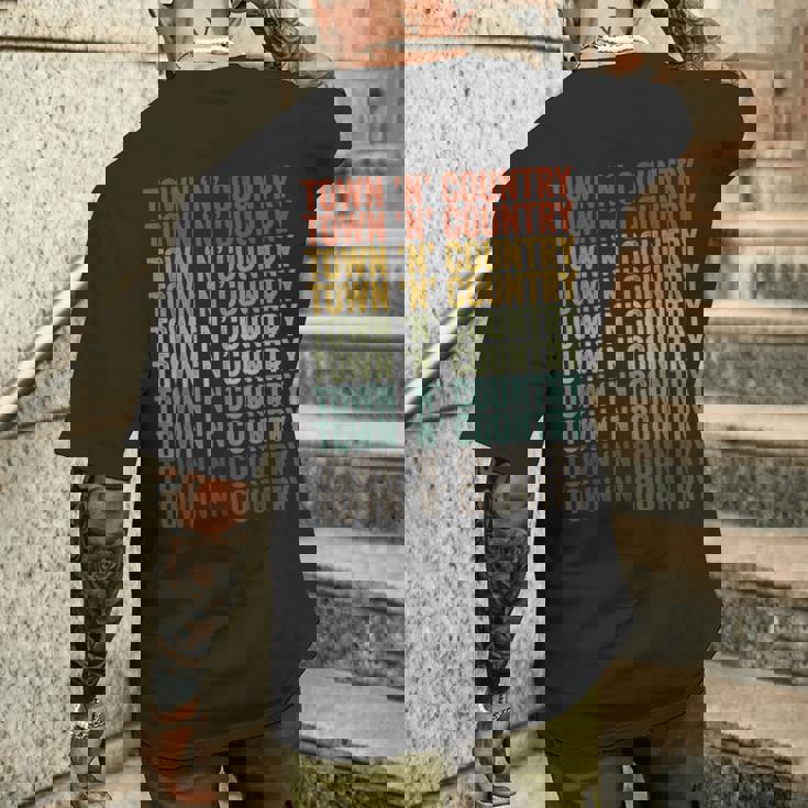 タウンアンドカントリーシティレトロ メンズTシャツ バックプリント 彼への贈り物