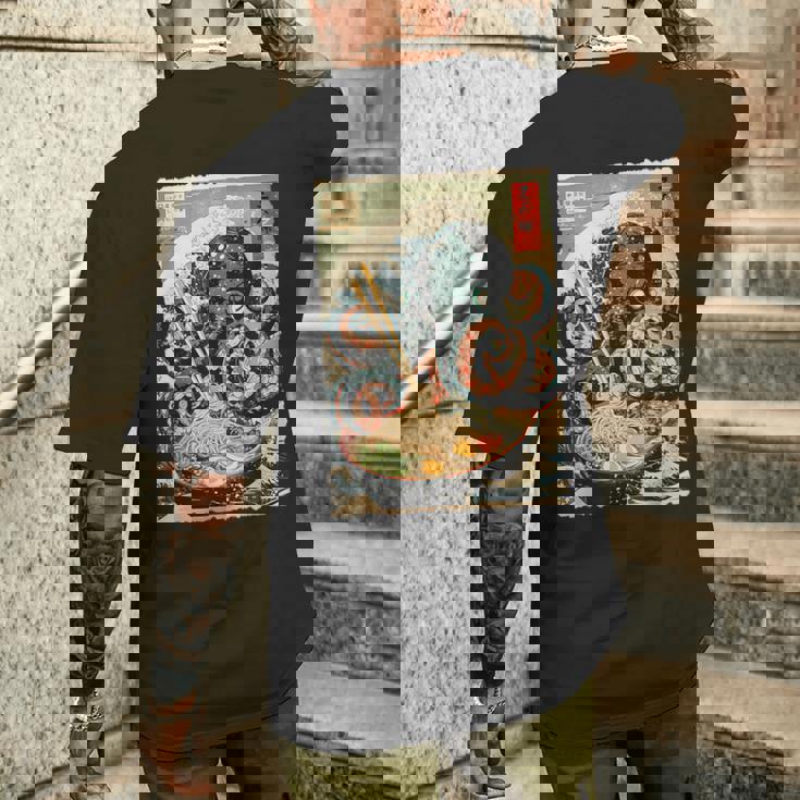 タコを食べる ラーメン 麺 和 漫画 アニメ 浮世絵 メンズTシャツ バックプリント 彼への贈り物