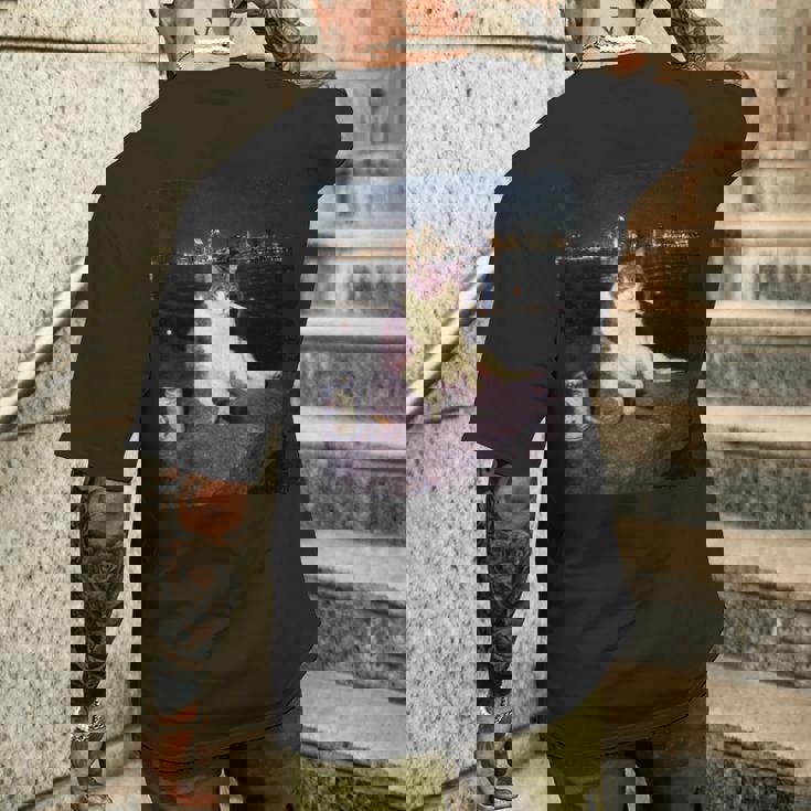 タバコ 子猫 おもしろい 喫煙 猫 ミーム バカ 脳腐 メンズTシャツ バックプリント 彼への贈り物