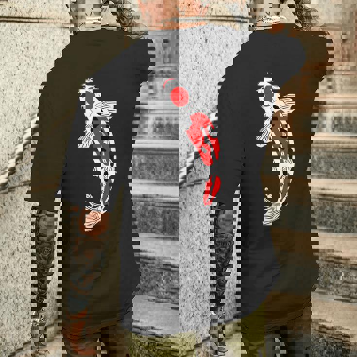 タンチョウサンケ 赤・白・黒鯉 メンズTシャツ バックプリント 彼への贈り物