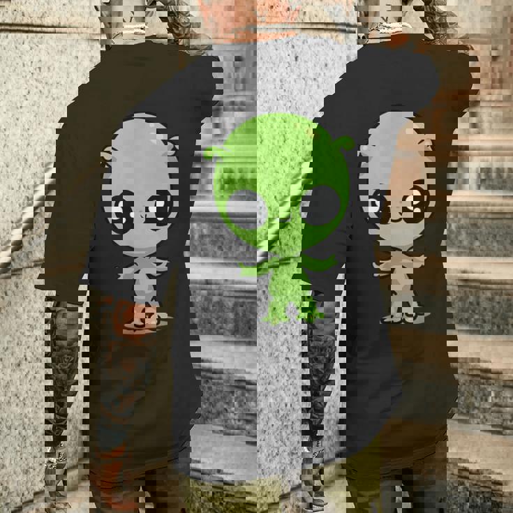 チビ カワイイ エイリアン Ufo 宇宙人 メンズTシャツ バックプリント 彼への贈り物