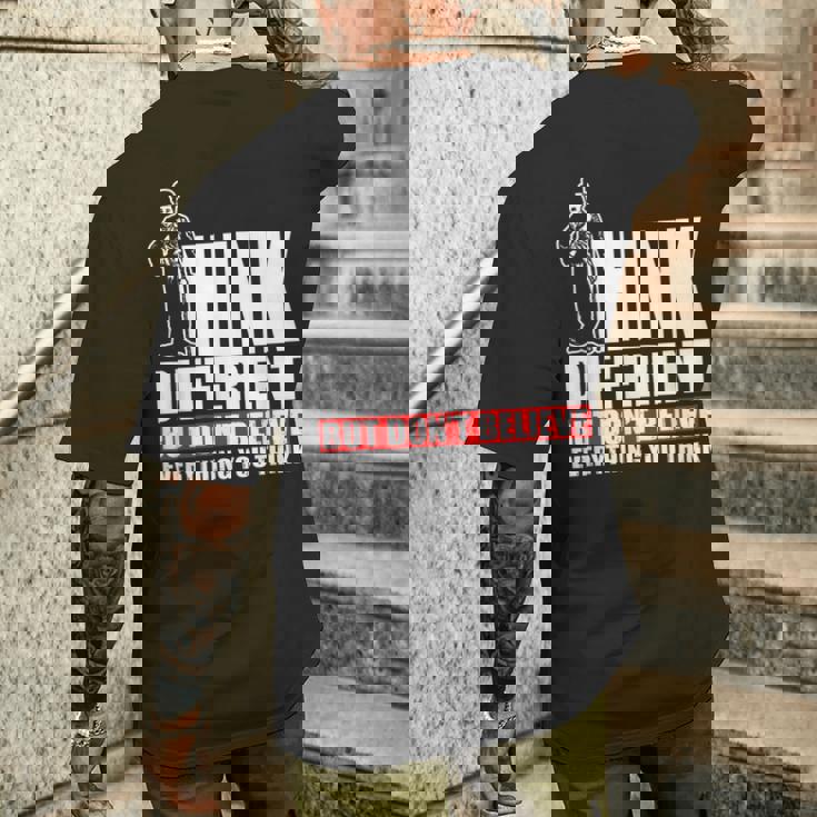 チャップリン Think Different メンズTシャツ バックプリント 彼への贈り物