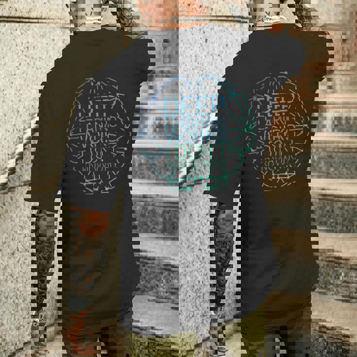 ディープラーニングの仕組み理由はわかりません-面白い機械学習 メンズTシャツ バックプリント 彼への贈り物