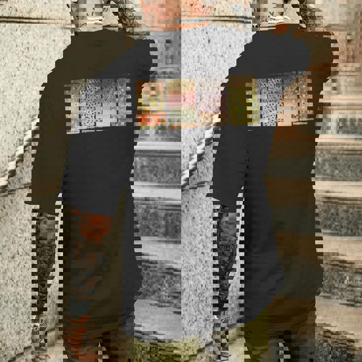 トラウト 魚釣り グラフィックアート 淡水 漁師 ギフト メンズTシャツ バックプリント 彼への贈り物