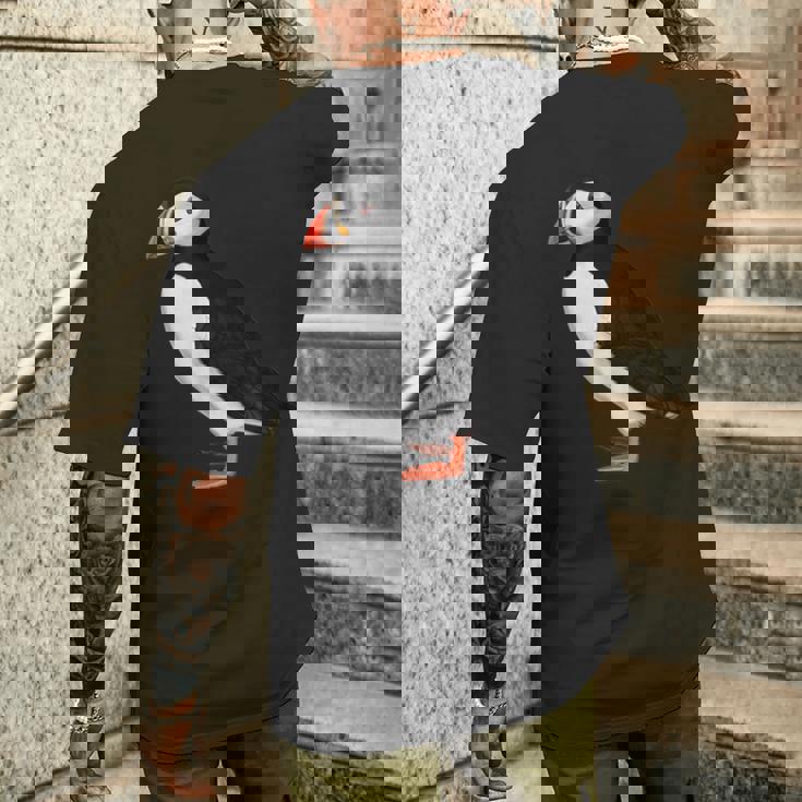 ニシツノメドリ 鳥 動物 図 バードウォッチング 贈り物 鳥類学者 生物学者 自然科学 メンズTシャツ バックプリント 彼への贈り物