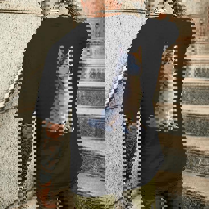 ハスキーがモチーフの愛犬家 シベリアンハスキーが大好き メンズTシャツ バックプリント 彼への贈り物