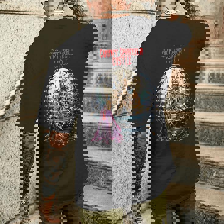 ハロウィン ナイト カウント ドラキュラ城 メンズTシャツ バックプリント 彼への贈り物