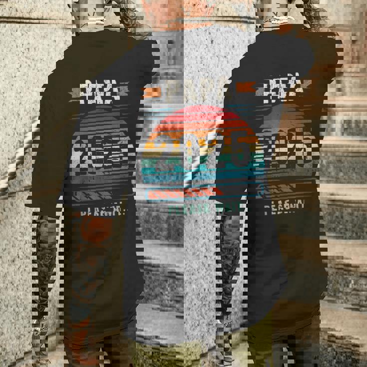 パパ 2025 出産報告 妊娠報告 父親になる人 メンズTシャツ バックプリント 彼への贈り物