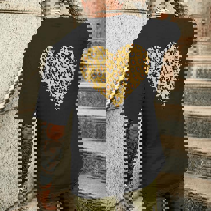 ヒョウ柄ハートデザイン ヒョウ柄 メンズTシャツ バックプリント 彼への贈り物