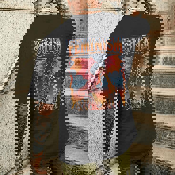 フェミニズム ドラゴン 家父長制を地面に燃やす フェミニスト メンズTシャツ バックプリント 彼への贈り物