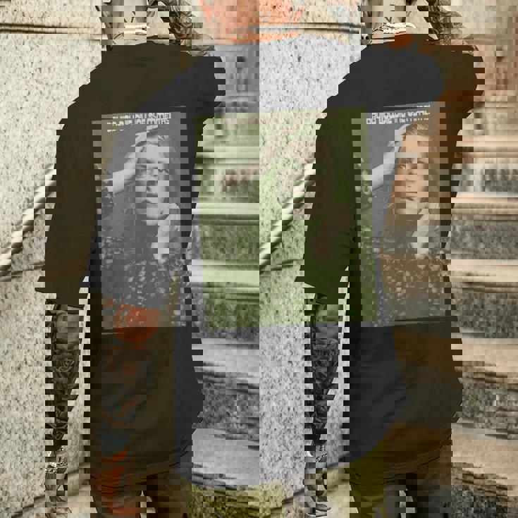 ブライアン・ウォードによるデヴィッド・ボウイの神の対称写真。 メンズTシャツ バックプリント 彼への贈り物