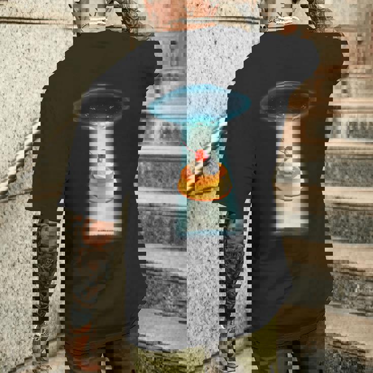 プリン Ufo 面白いtシャツ 食べ物 ダイエット 減量 メンズ おもしろ 面白い 服 オリジナル グッズ ネタ メンズTシャツ バックプリント 彼への贈り物