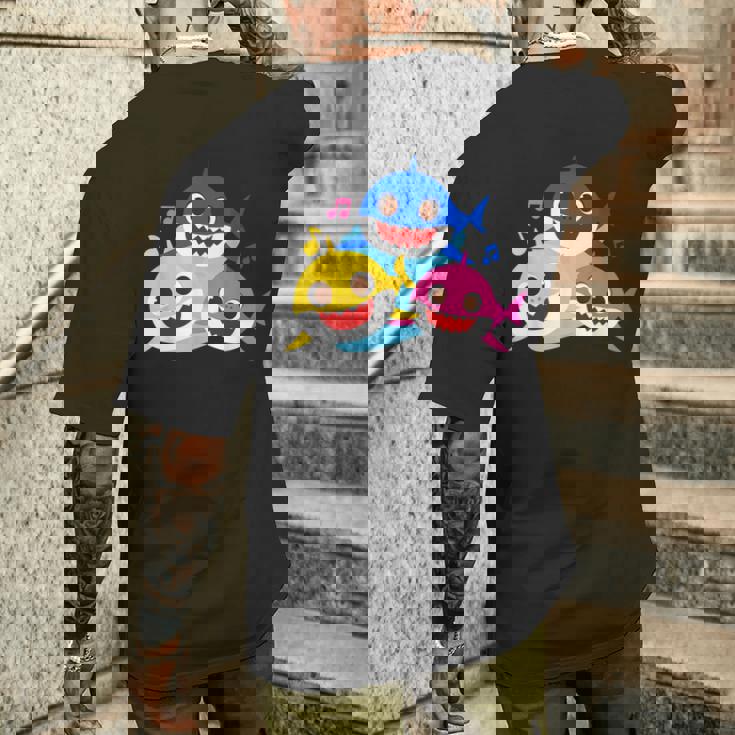 ベイビーシャーク・パパとママとサメなぞく・プレゼント・キッズ・メンズ・ウーマン家族系 メンズTシャツ バックプリント 彼への贈り物