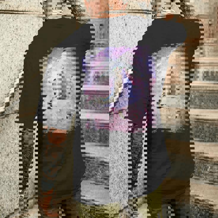 ペンギンに乗る宇宙猫 メンズTシャツ バックプリント 彼への贈り物