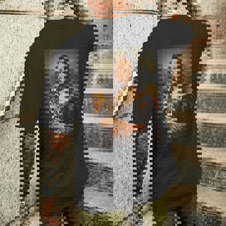 ボストンテリア モナリザ 絵画 アート 犬 ママ お父さん メンズTシャツ バックプリント 彼への贈り物