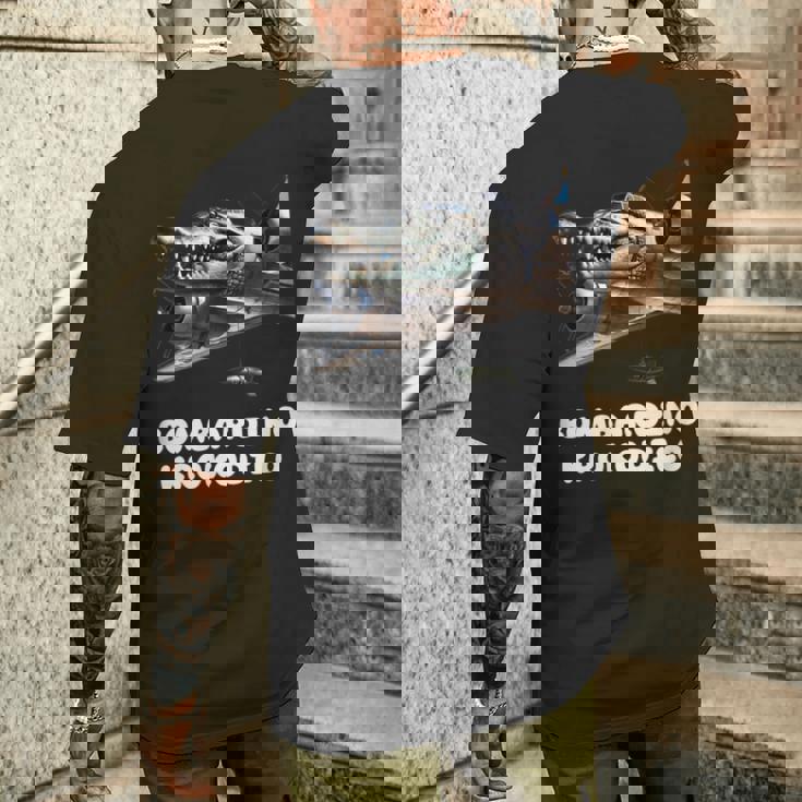 ボンバルディーノクロコダイルラスティージュジェンアルファ X ミームクロコ メンズTシャツ バックプリント 彼への贈り物