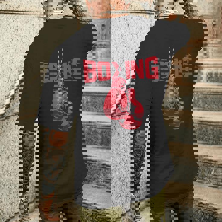 ボールド ボクシンググローブ キックボクシング ボクシング愛好家 ボクサー メンズTシャツ バックプリント 彼への贈り物