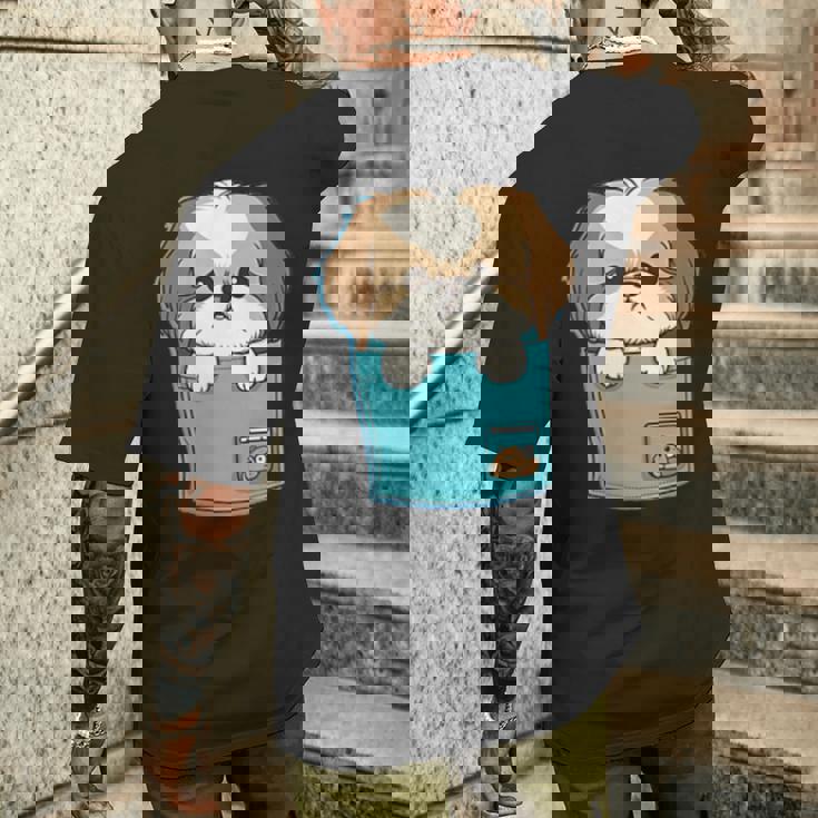 ポケット犬好きにはたまらないシーズー犬 メンズTシャツ バックプリント 彼への贈り物