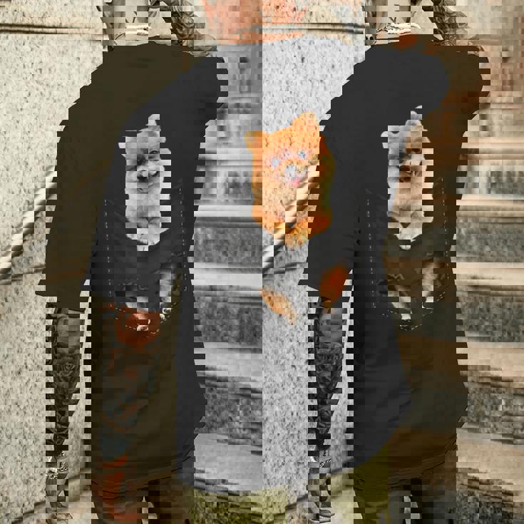 ポム犬愛好家のためのポケットに入った面白いポメラニアン。 メンズTシャツ バックプリント 彼への贈り物