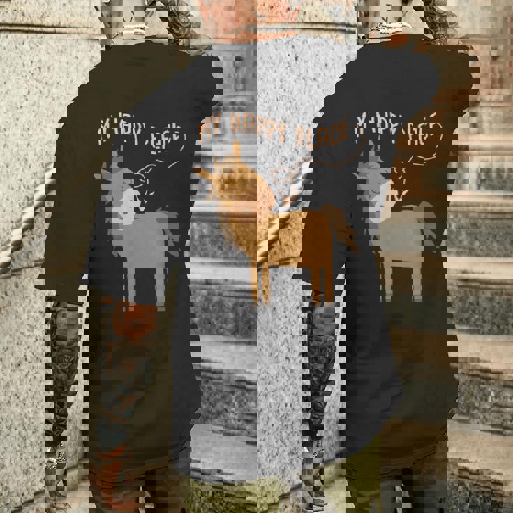 マイハッピープレイス I 馬好き I 乗馬 I 馬術用の馬 メンズTシャツ バックプリント 彼への贈り物