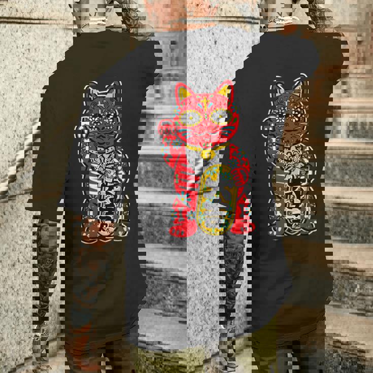 メキシコ 死者の日 と 招き猫 ネコ を組合わせた シュガー スカル キャット 赤 レッド 大吉 猫好き ねこマニア メンズTシャツ バックプリント 彼への贈り物